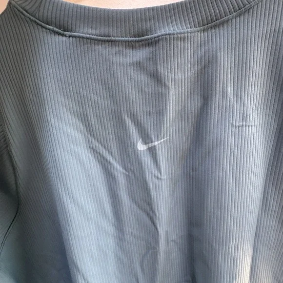 Nike Zenvy Rib Women's L Dri-FIT Short-Sleeve Top HF2772-006 NWT 70$ - Picture 6 of 8